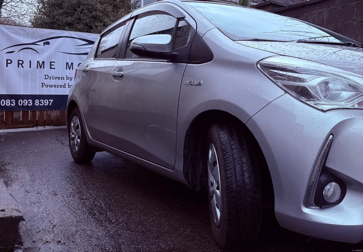 Toyota Vitz 2019 1.5Hybrid - Image 2