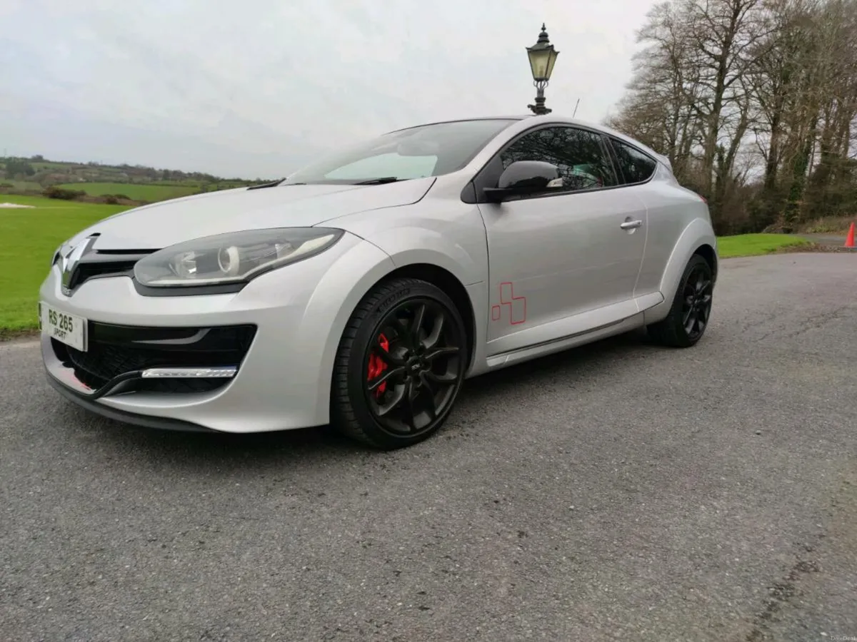 Renault Megane RS 265 Lux SatNav - Image 4