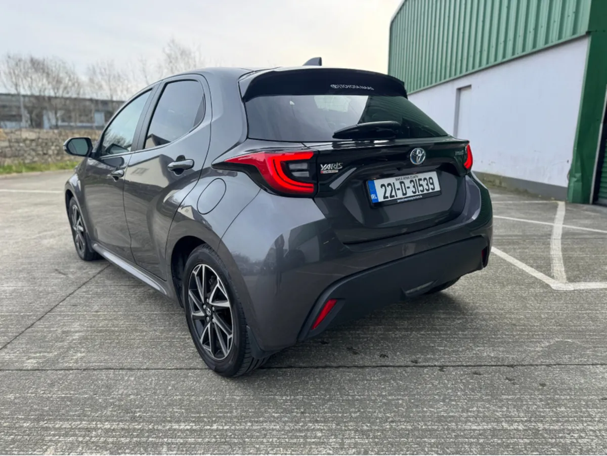 Toyota Yaris 1.5 LUNA SPORT AUTO- 1 OWNER IRISH CA - Image 3