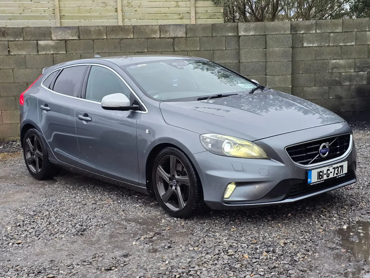 Volvo V40 2016 R design 150hp 2l diesel €6990 - Image 4