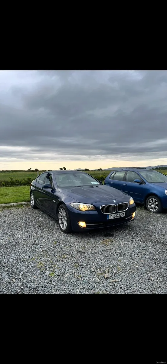 BMW 5-Series 2010 - Image 1
