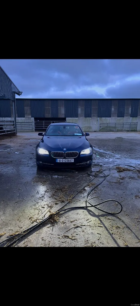 BMW 5-Series 2010 - Image 3