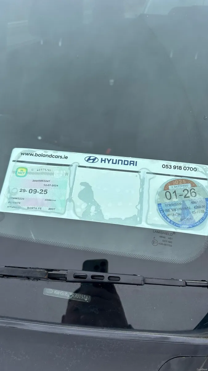 Hyundai Santa Fe 2007 - Image 2