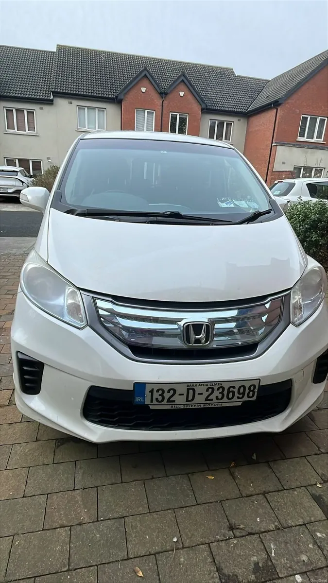 Honda Freed 2013 - Image 1