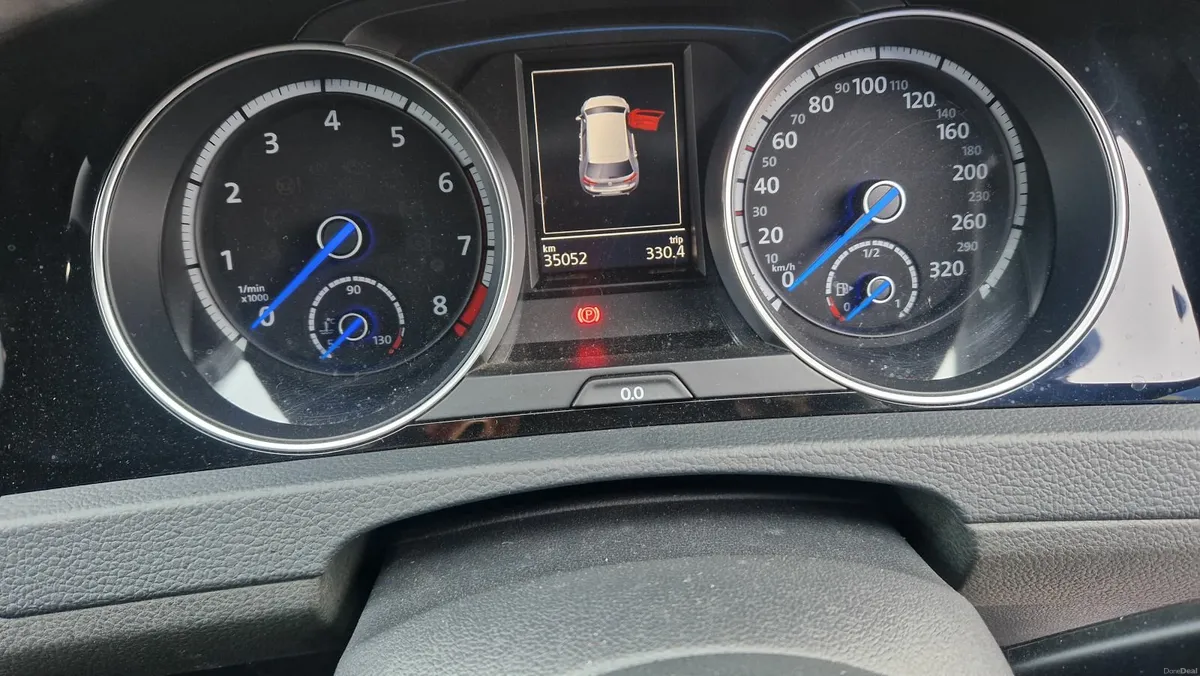 VOLKSWAGEN GOLF R DSG 35000 KMS - Image 2