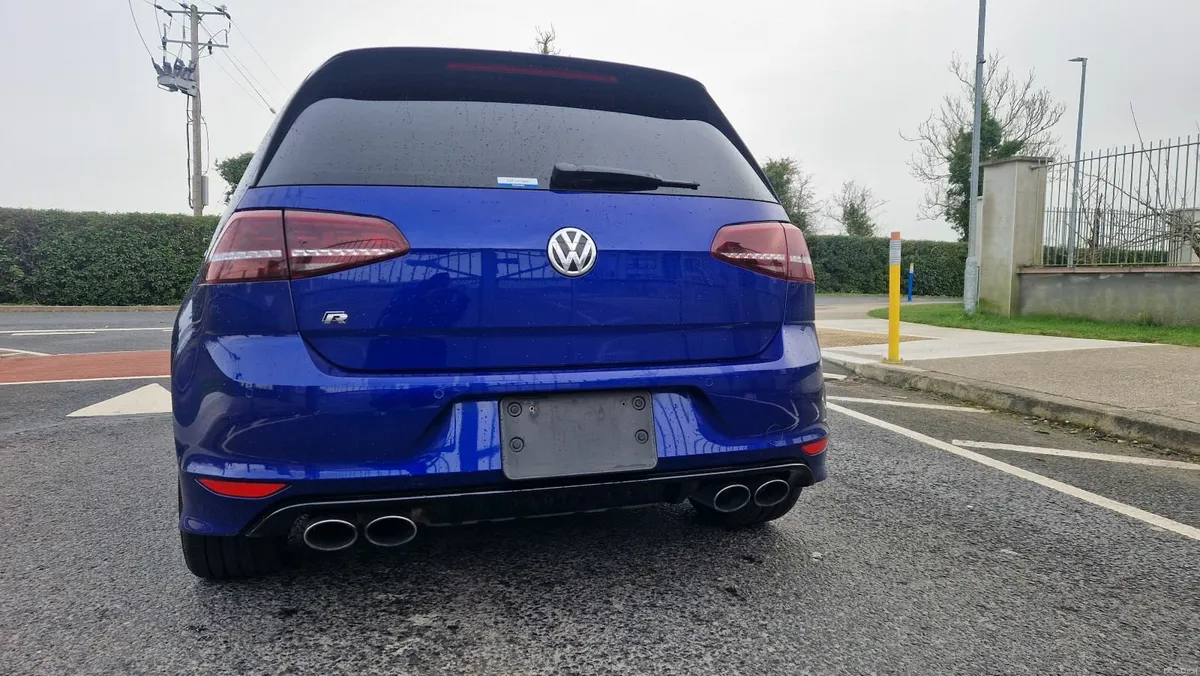 VOLKSWAGEN GOLF R DSG 35000 KMS - Image 4