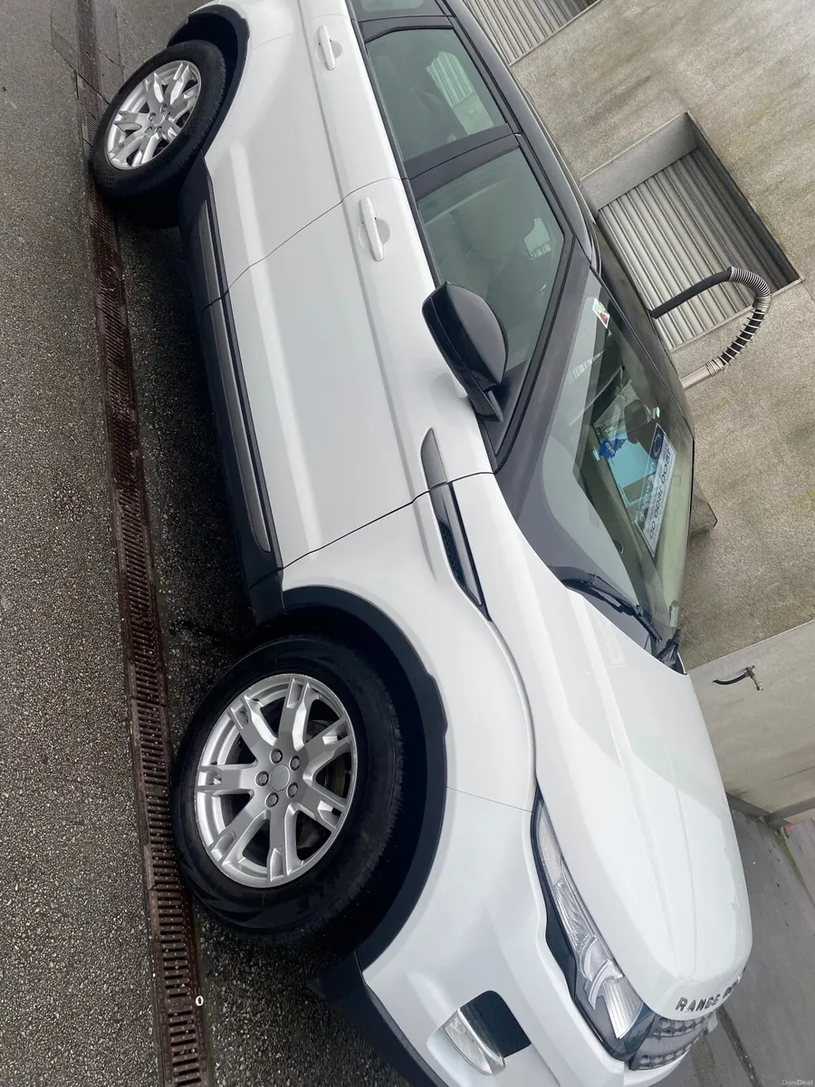 Land Rover Range Rover Evoque 2015 - Image 1
