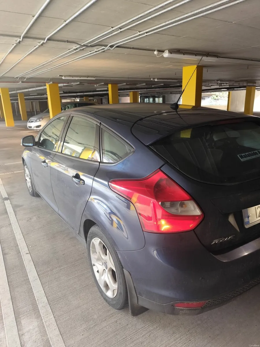 Ford Focus 2012 - Image 4