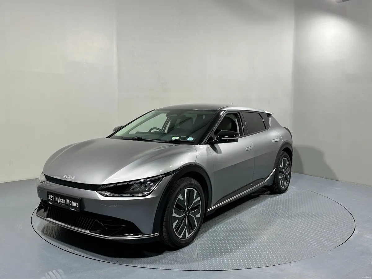 Kia EV6 Earth 77.4 KW/H Battery 500 KMS Range 221 - Image 3