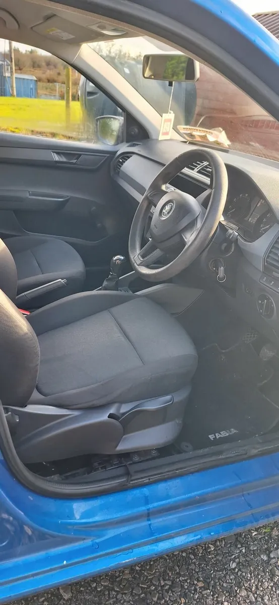 Skoda Fabia 2015 - Image 3