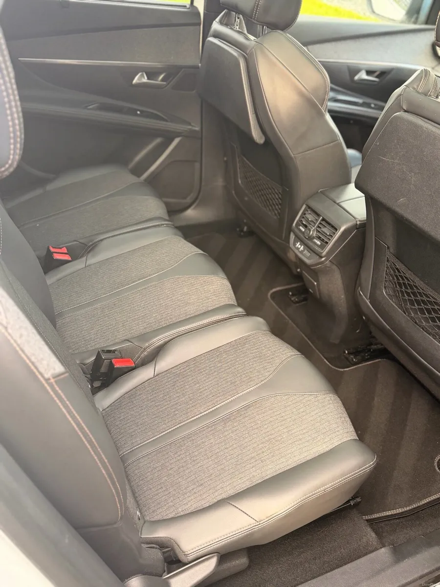 Peugeot 5008 GT line - Image 4