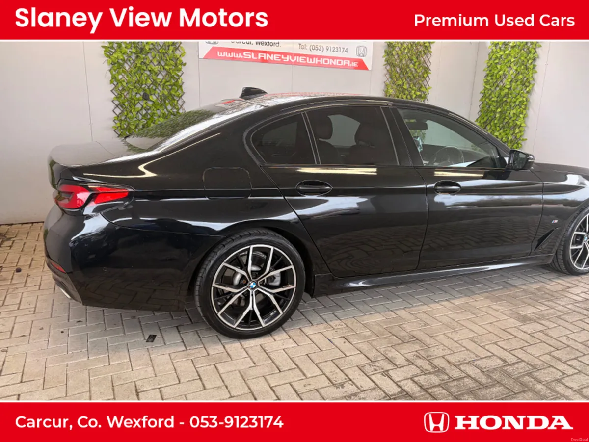 BMW 5-Series M SPORT MHEV AUTO 520 D - Image 4