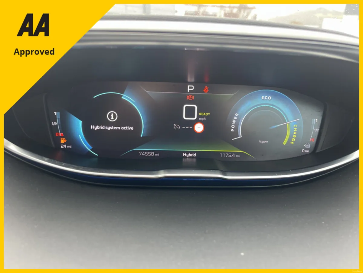 Peugeot 3008 ACTIVE PREMIUM S/S FREE DELIVERY - Image 4