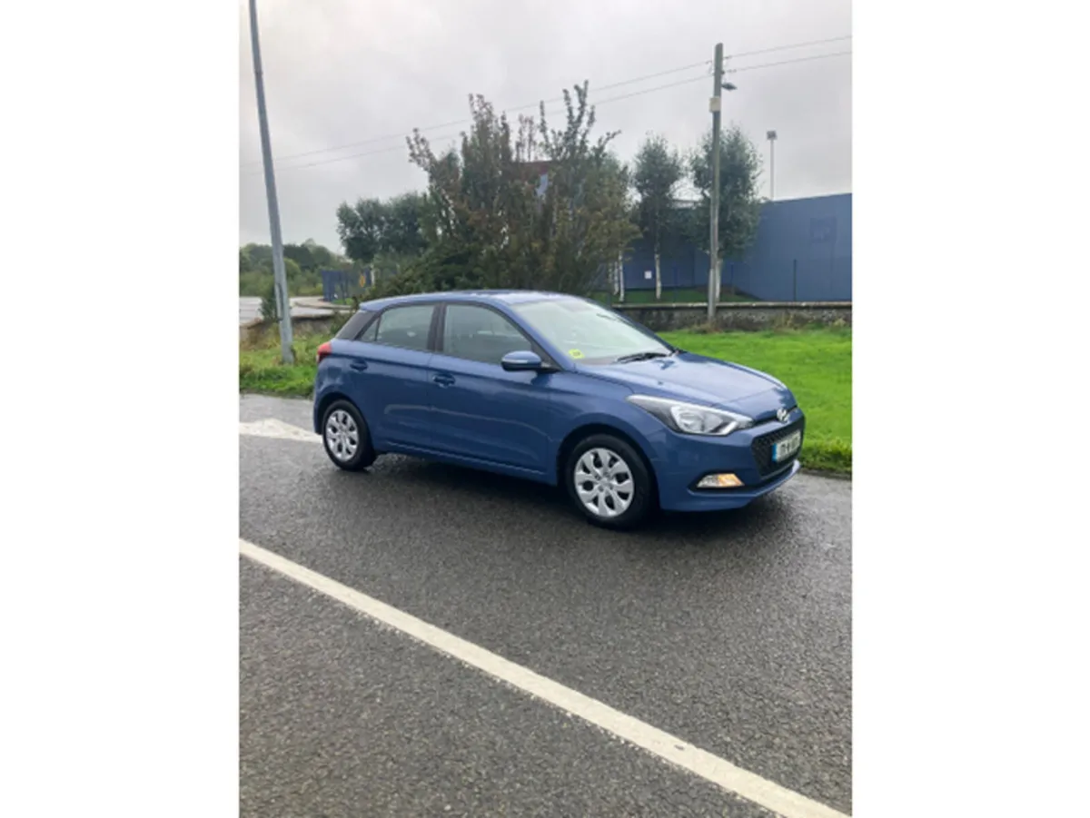 Hyundai i20 ACTIVE PETROL CLASSIC 5DR - Image 3