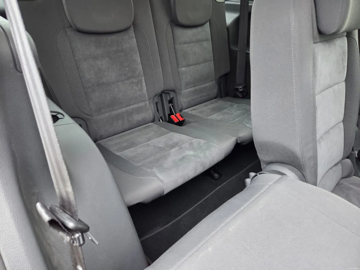 Volkswagen Touran 1.4 tfsi hi line auto - Image 6