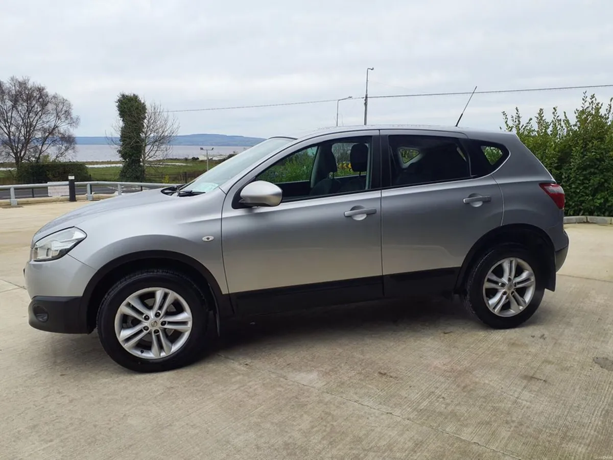 Nissan Qashqai 1.5 DCI Acenta (110BHP) 5DR *Low Mi - Image 4