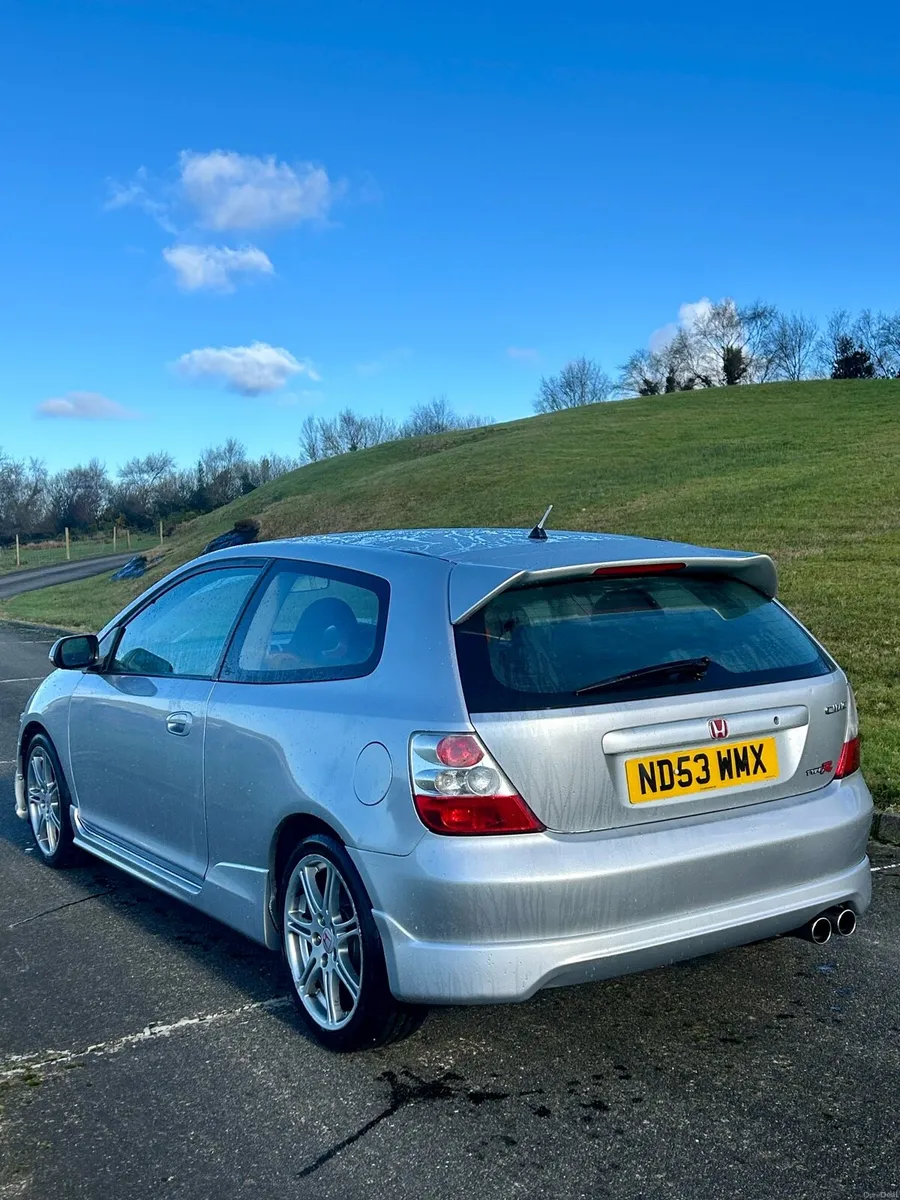 Honda Civic Type R EP3 - Image 4
