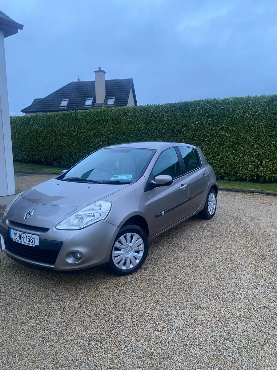 Renault Clio 2010 1.5L Diesel - Image 1