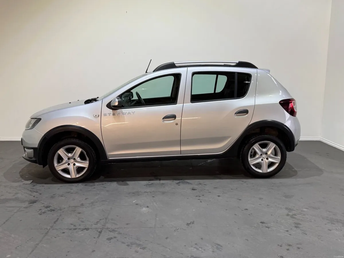 Dacia Sandero 1.5 dCi 90 STEPWAY - Image 2