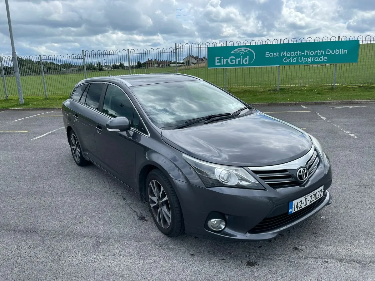 Toyota Avensis 2014 - Image 1