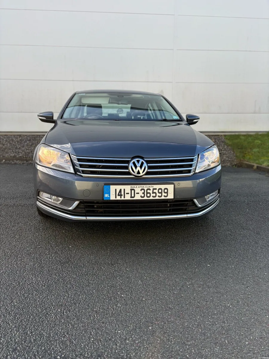 Volkswagen Passat 2014   *1 Owner* - Image 2