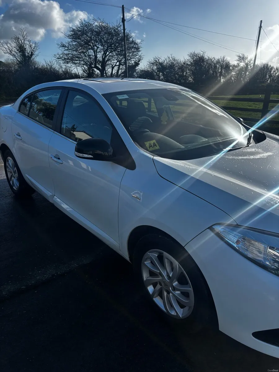Renault Fluence 1.5 DCI Limited edition 2016 - Image 2