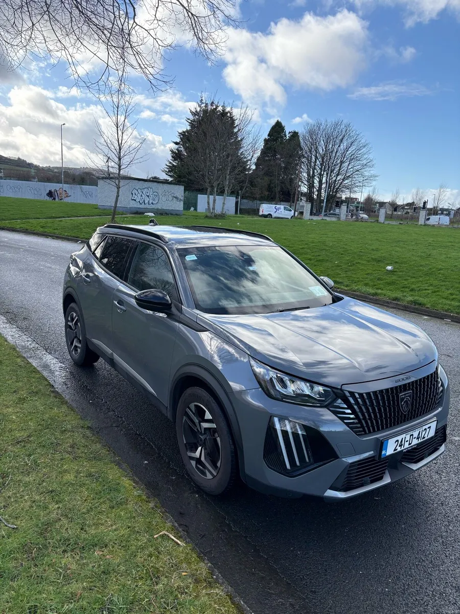Peugeot 2008 ALLURE 1.2 130bhp - Image 1