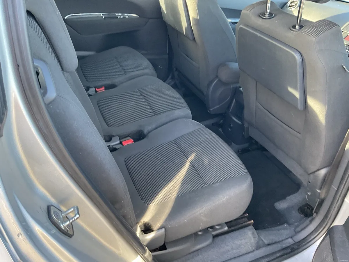 2016 Peugeot 5008 automatic 1.6 diesel - Image 4