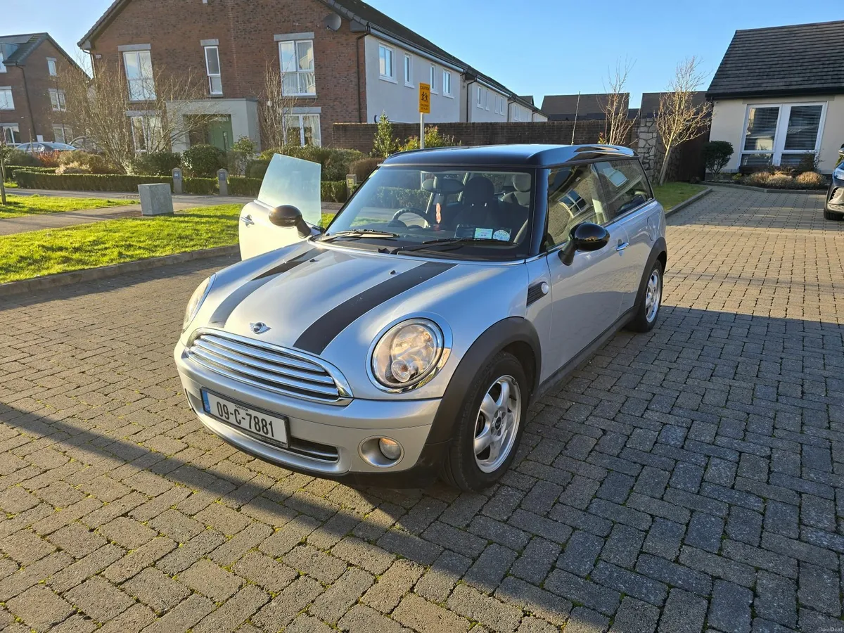Mini Cooper Clubman Low Miles - Image 2
