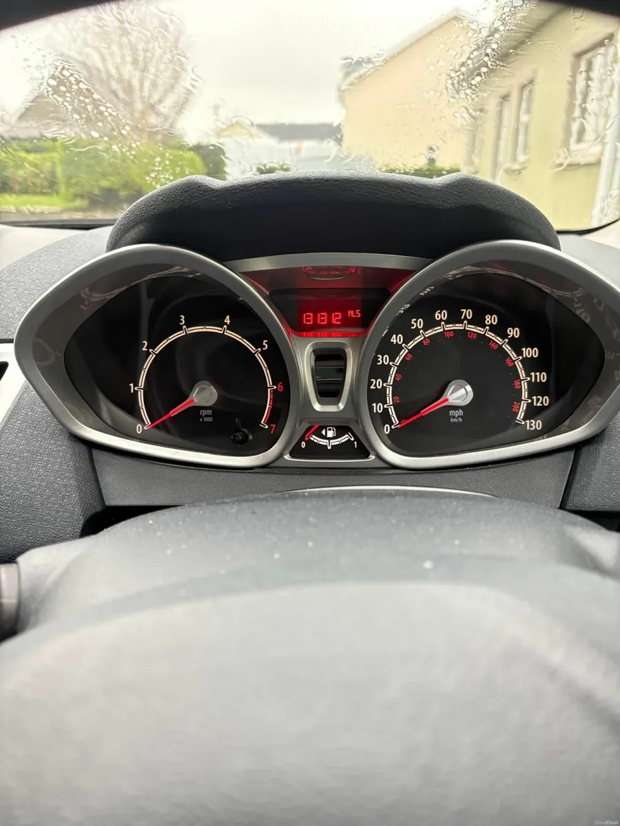 Ford Fiesta 2012 - Image 3