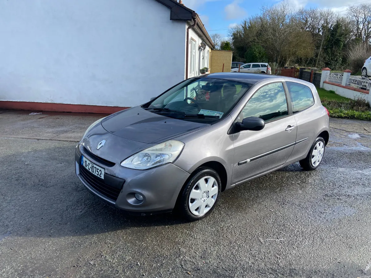 Renault Clio 2010 nct and taxed - Image 1