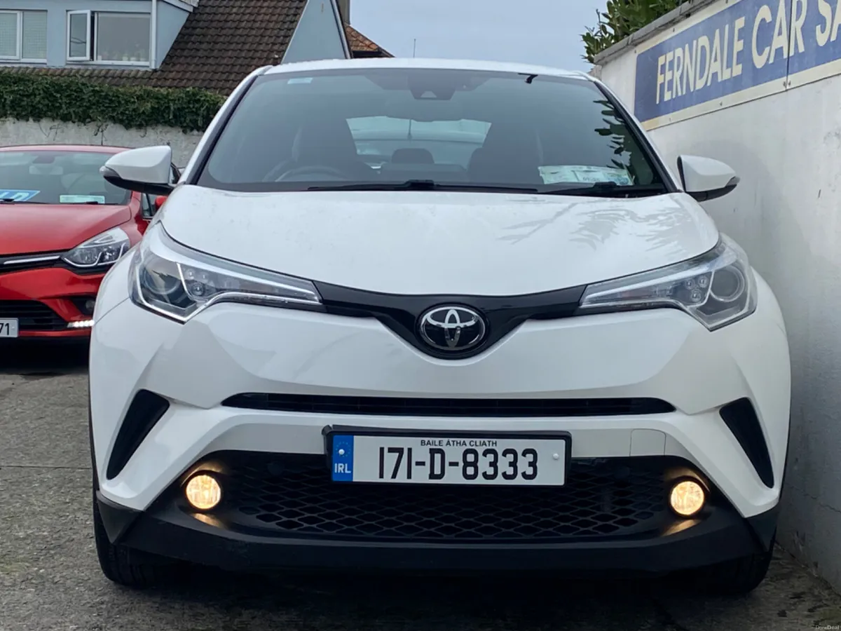 Toyota C-HR 1.2 Petrol 6 Speed Full Leather - Image 3
