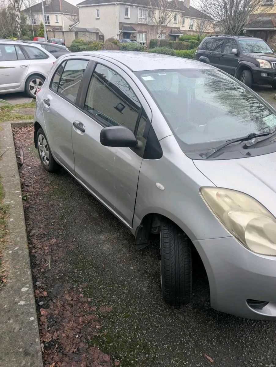 Toyota Yaris - Image 2