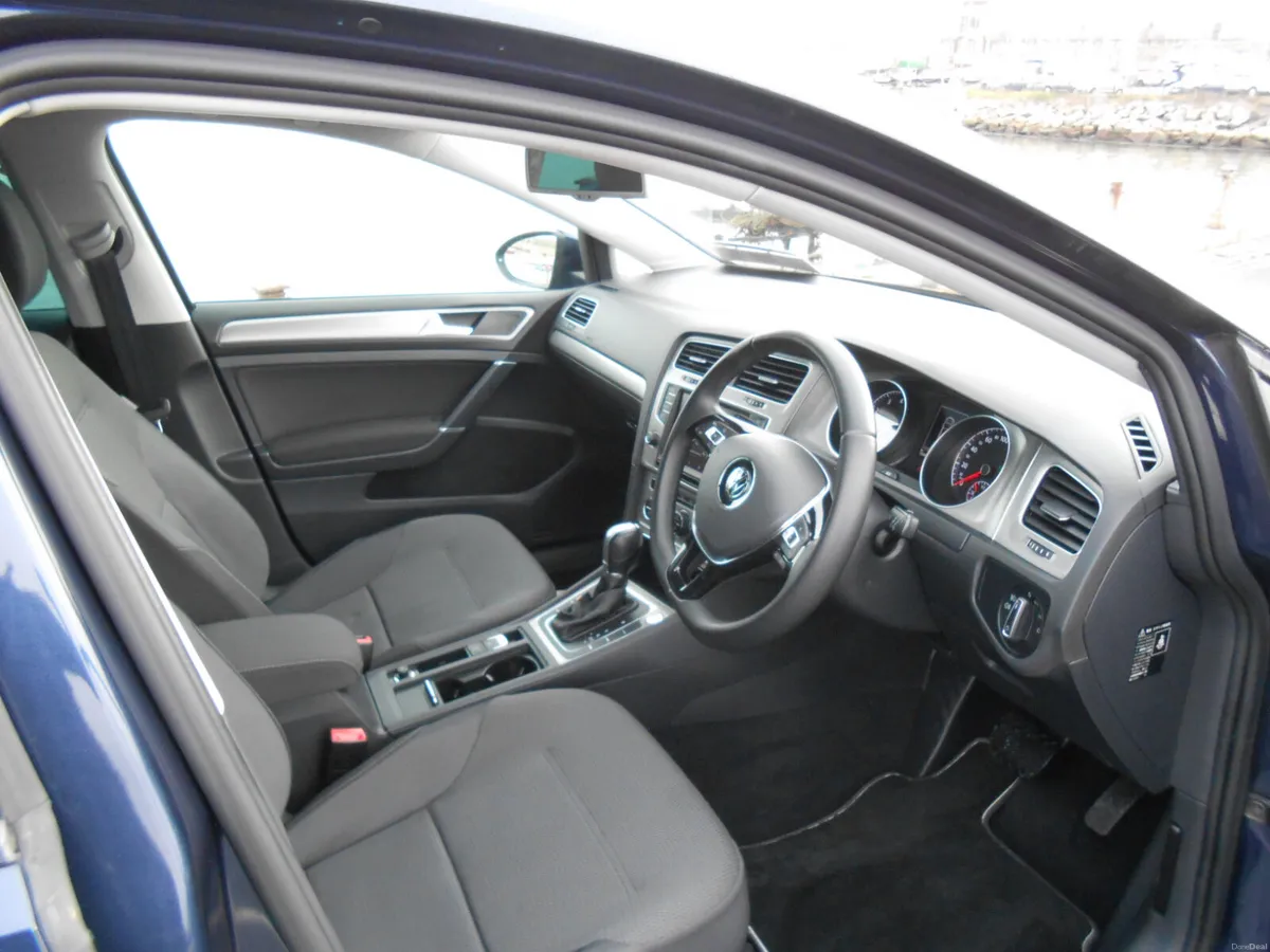 Volkswagen Golf 1.2 Comfort petrol Auto, 2016 - Image 4