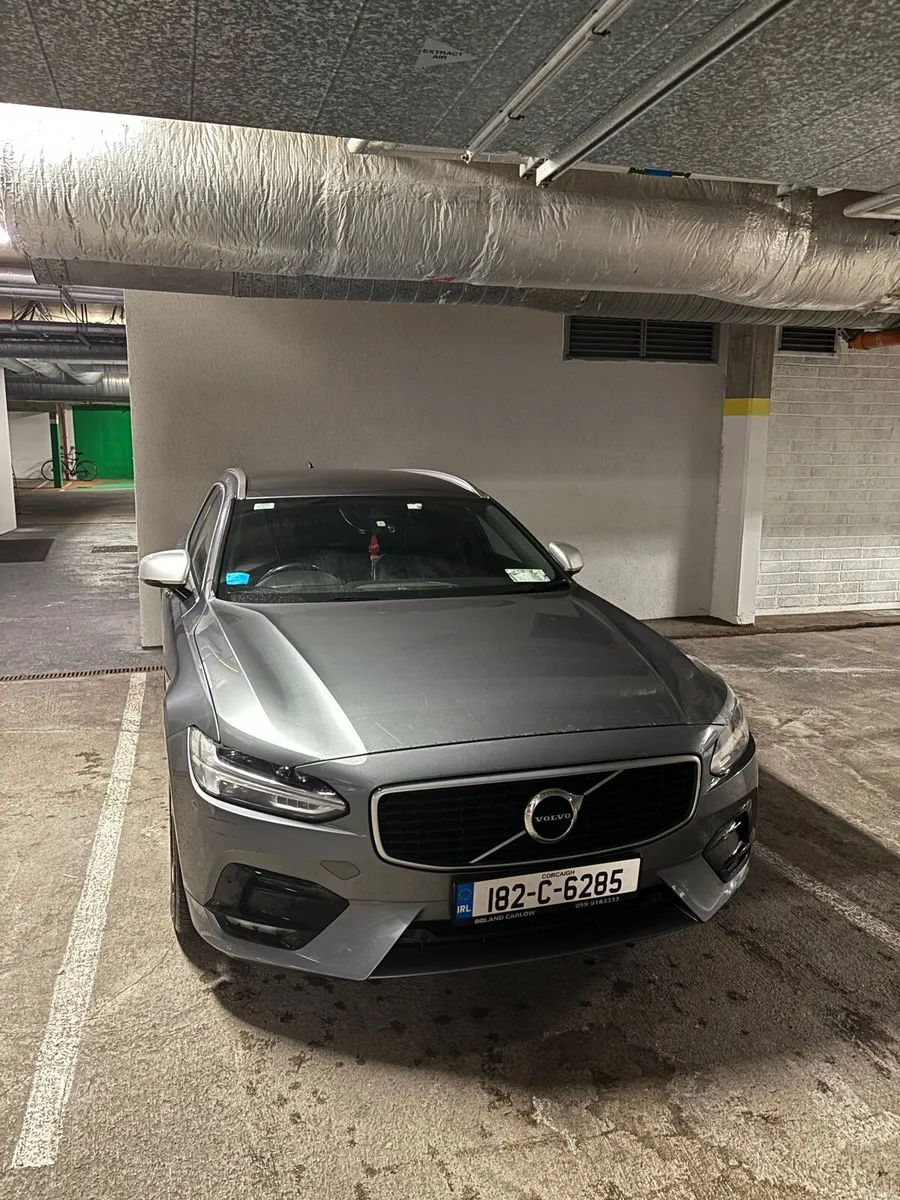 2018 Volvo V90 R-Design Automatic - Image 2