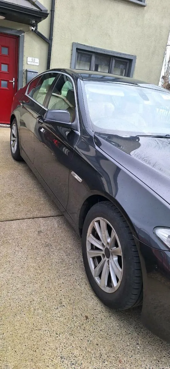 2012 BMW 520 F10 AUTOMATIC FRESH NCT - Image 2