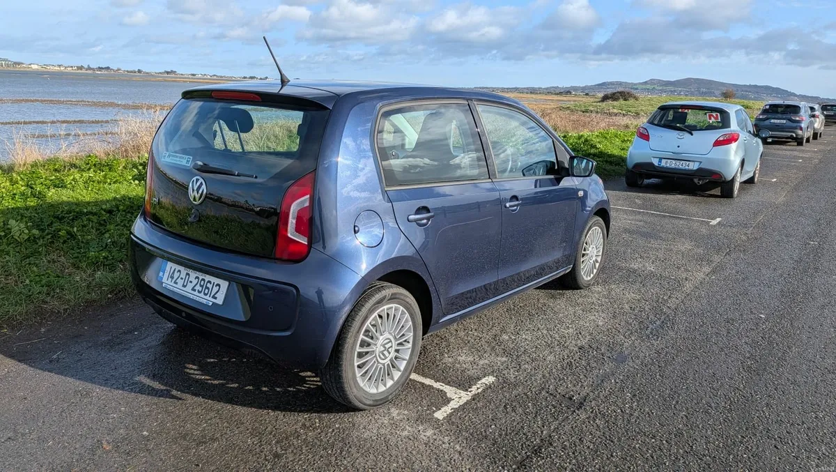 Volkswagen up! 2014 - Image 4