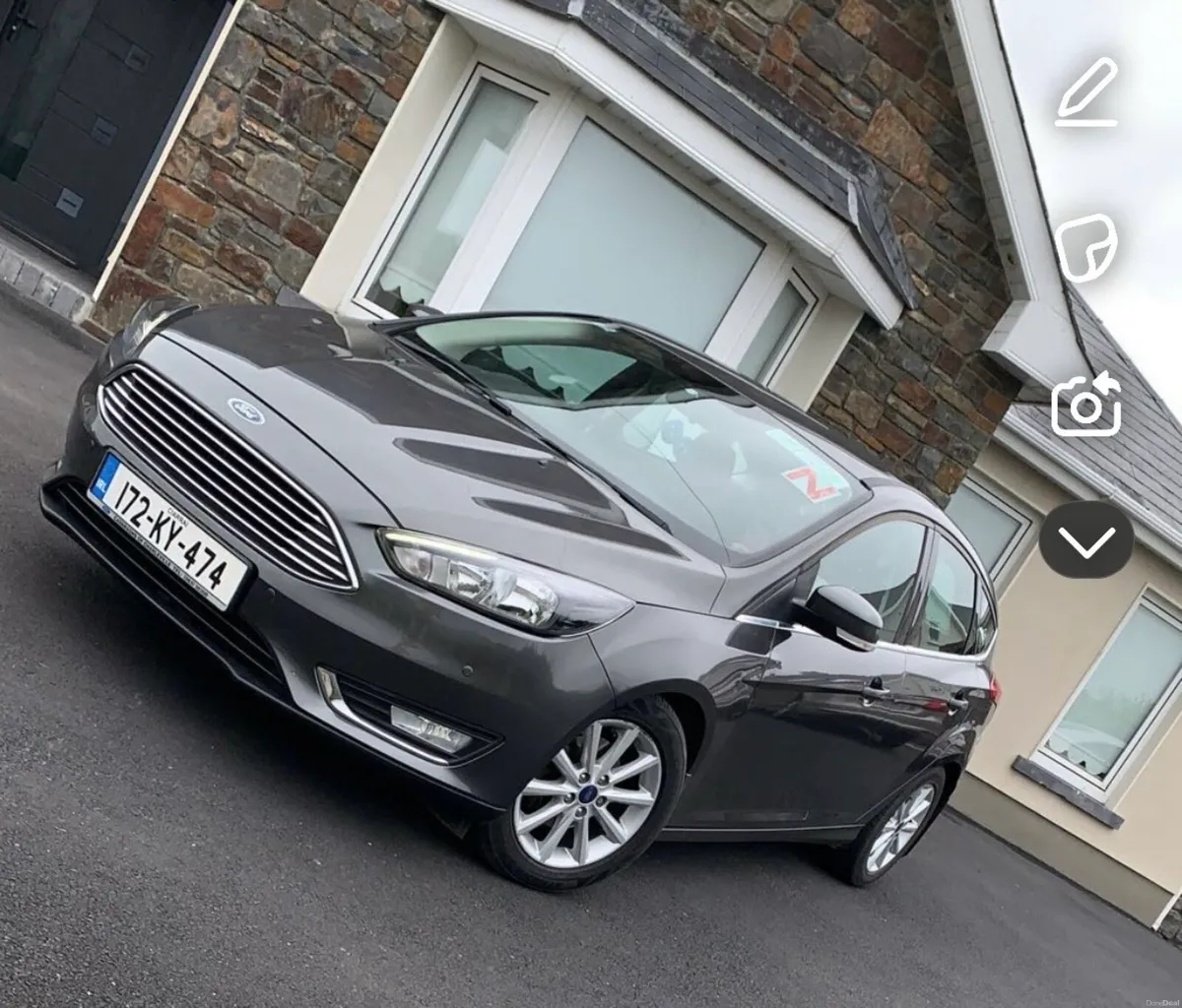 Ford focus 2017 (172) titanium low mileage - Image 1