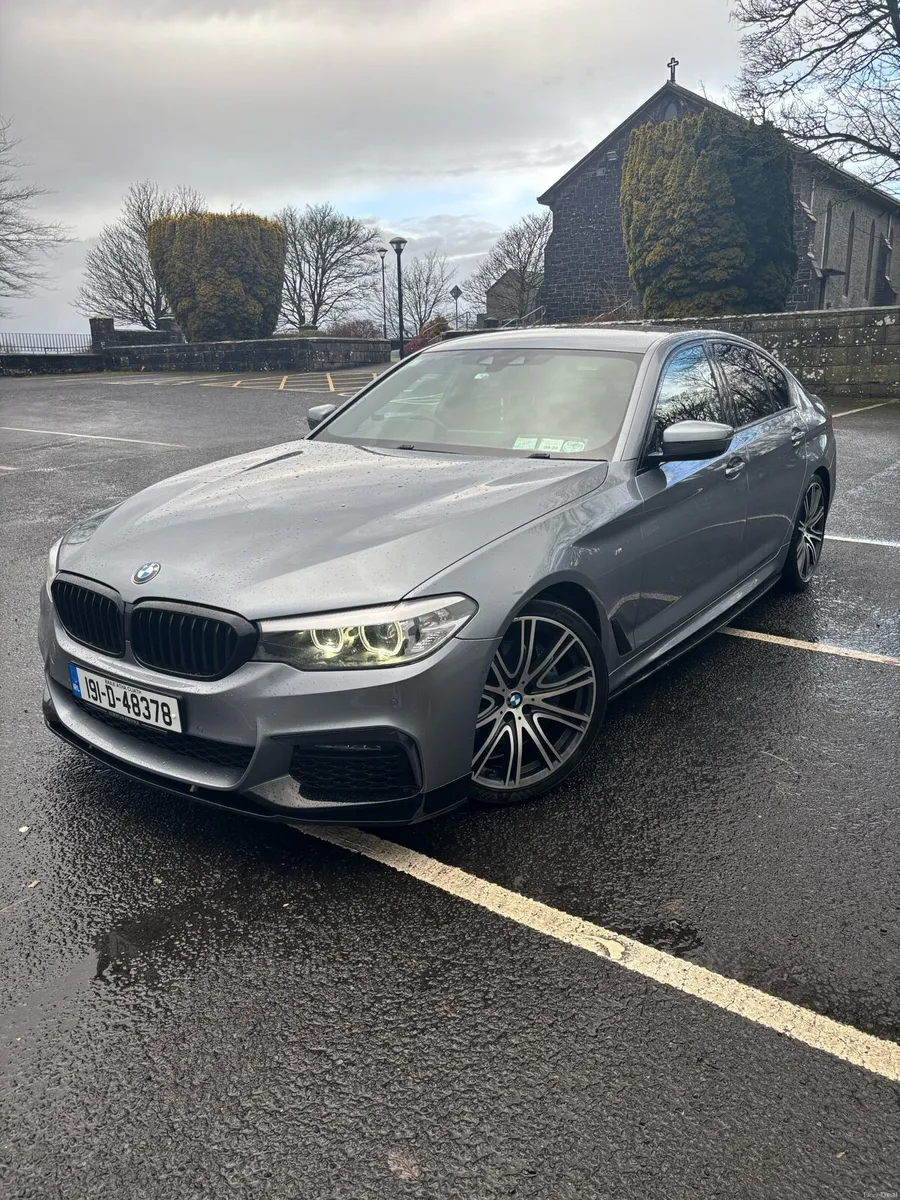 BMW 5-Series 2019 530D - Image 1