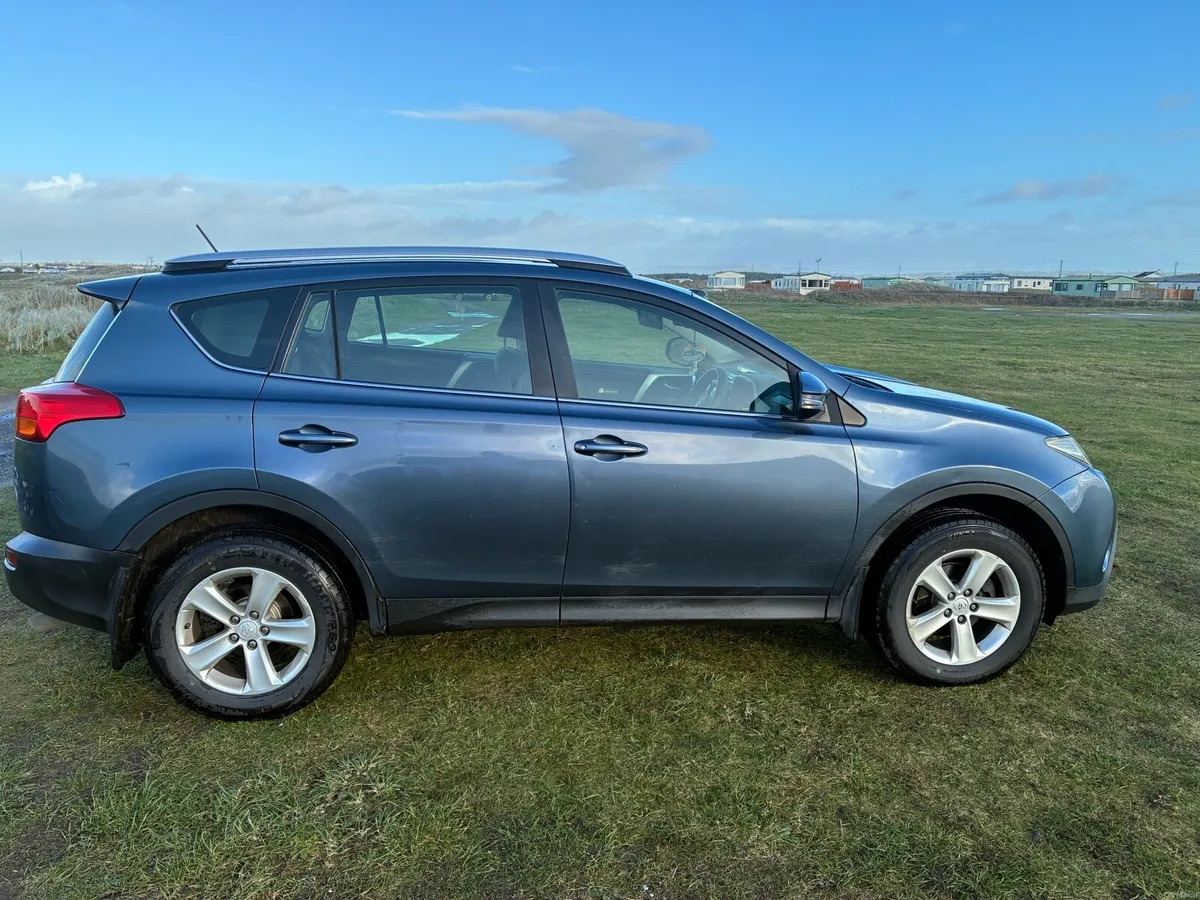 Toyota rav4 - Image 4