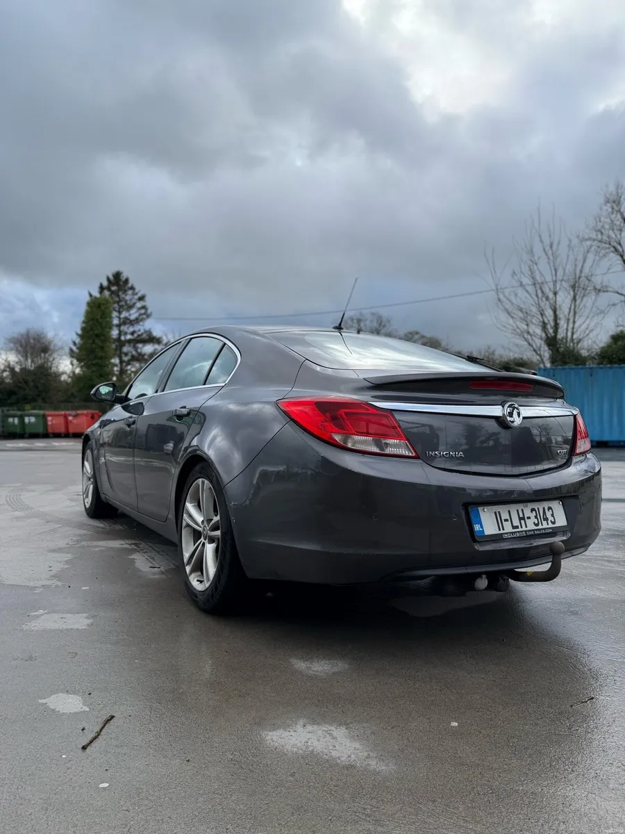 Vauxhall Insignia 2011 - Image 4