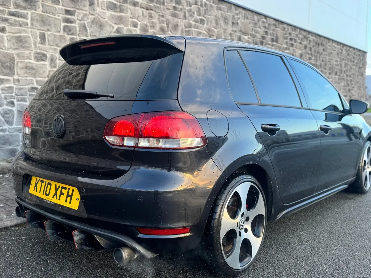 🚗2010 VOLKSWAGEN GOLF GTI DSG LOW KM🚗 - Image 4