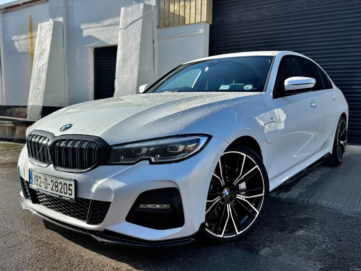 ⚫️BMW 330e (192) M-Sport ⚫️ - Image 3
