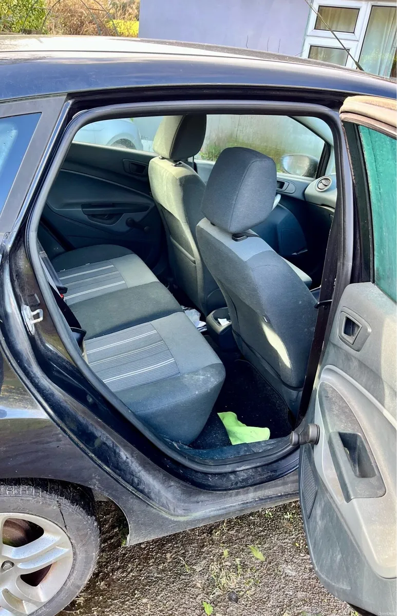 Ford Fiesta - Image 4