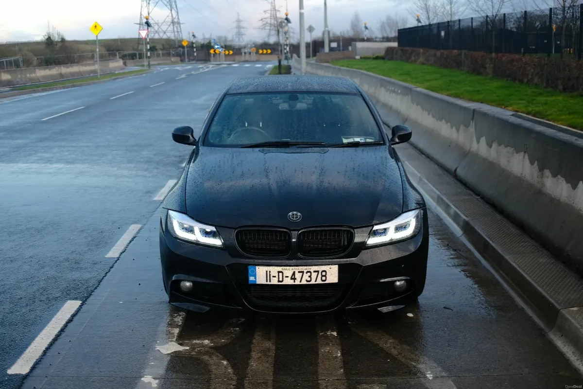 BMW 320D 2011 M Sport - Image 2