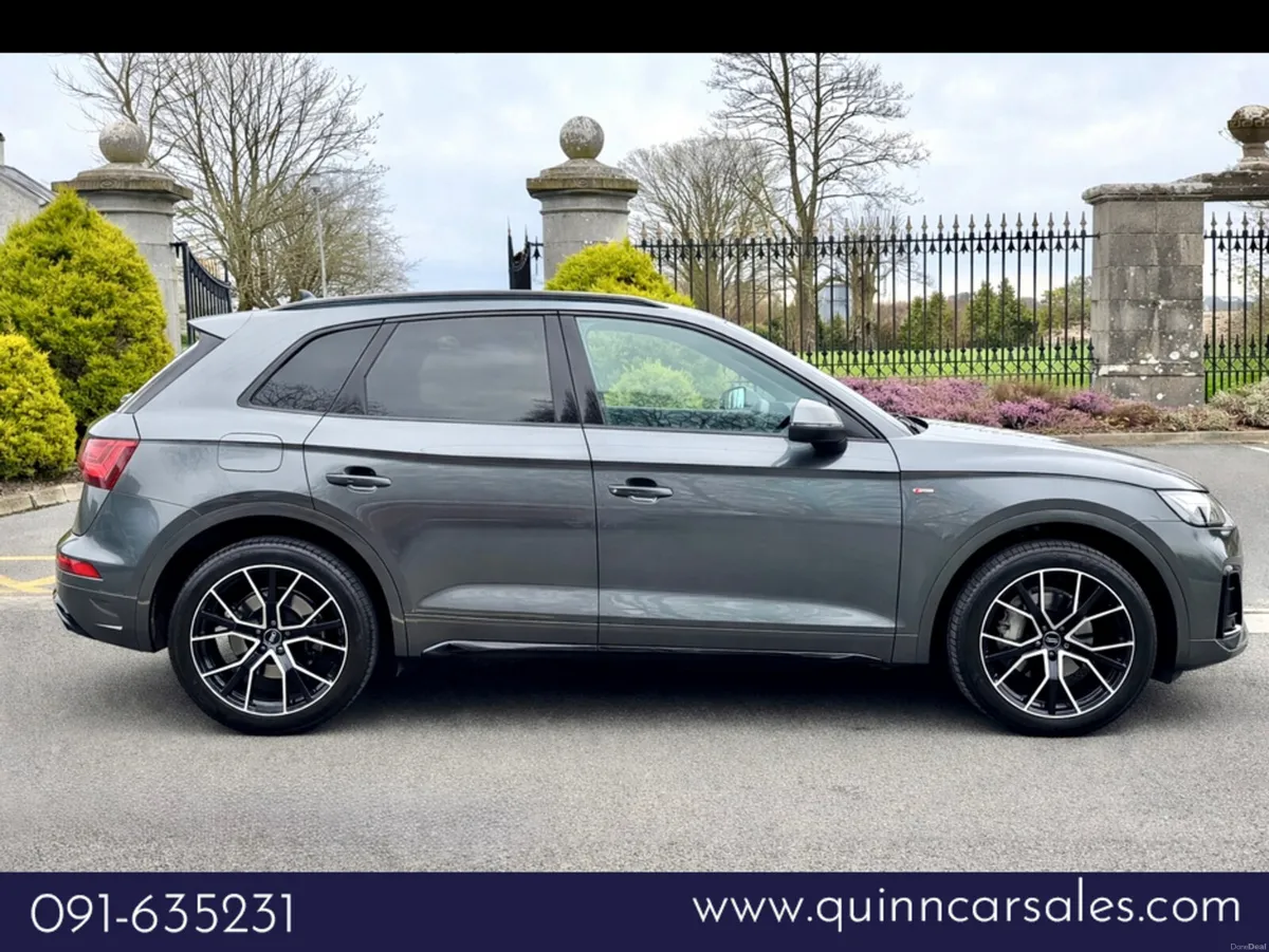 Audi Q5 35 TDi BLACK EDITION 163 BHP AUTO==LOW MIL - Image 2