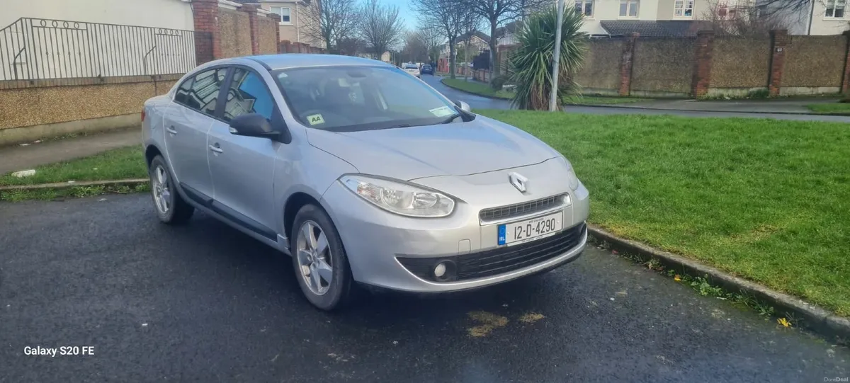 Renault Fluence 2012 - Image 3