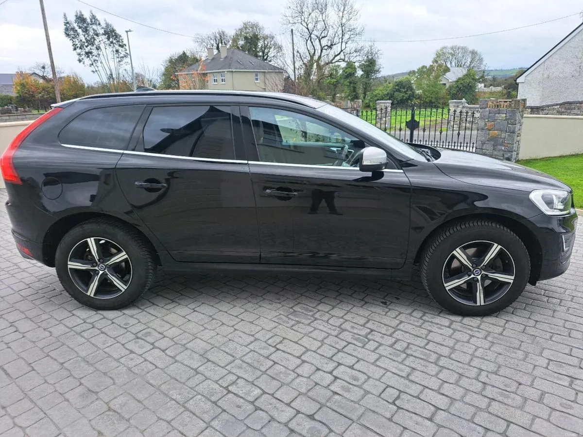 Volvo xc60 R Design. - Image 3