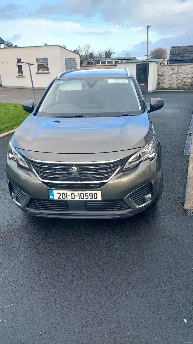 201 peugeot 5008 7 seater jeep - Image 1