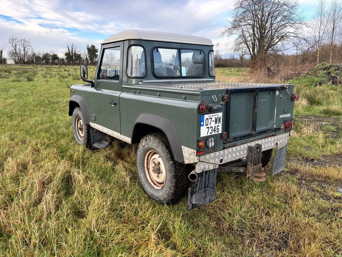 Land Rover 90 pick up - Image 4